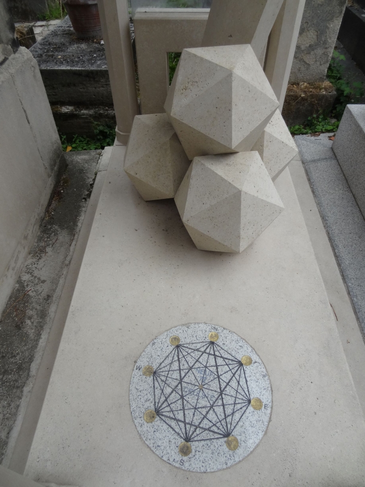 62 | HILDEN, RIOU Yvette, dite Laura (1926-2015)
